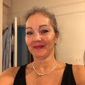 Meet your Posher, Zoraida